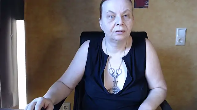 Sweet Phoenix online show from 10-02-25, 06:20