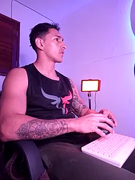 Joylopez fit online show from 11-22-25, 01:32