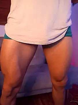 Snapshot of Joylopez_fit chatting on 05-31-26, 06:09 Joylopez fit online show from 05-31-26, 06:09