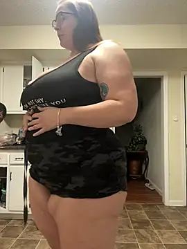 Snapshot of Thickarella420 chatting on 01-11-25, 02:20 Thickarella420 online show from 01-11-25, 02:20