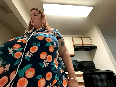 Snapshot of Thickarella420 chatting on 10-02-25, 03:52 Thickarella420 online show from 10-02-25, 03:52