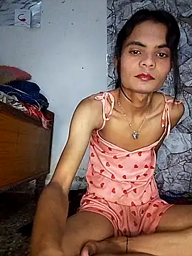 Snapshot of Enna_Zarza_ chatting on 10-26-25, 06:30 Enna Zarza  online show from 10-26-25, 06:30