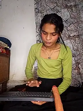 Enna Zarza  online show from 10-27-25, 06:28