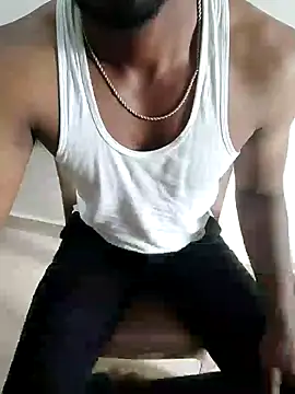 Snapshot of hot_boy_dic chatting on 02-11-25, 10:04 hot boy dic online show from 02-11-25, 10:04