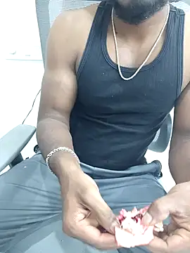 Snapshot of hot_boy_dic chatting on 11-19-25, 03:12 hot boy dic online show from 11-19-25, 03:12