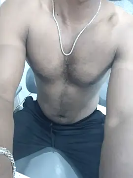 Snapshot of hot_boy_dic chatting on 12-04-25, 03:10 hot boy dic online show from 12-04-25, 03:10