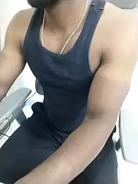 Snapshot of hot_boy_dic chatting on 12-16-25, 07:35 hot boy dic online show from 12-16-25, 07:35