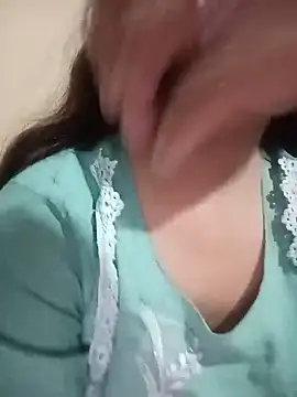 Snapshot of Piya_Ji chatting on 06-17-26, 09:05 Piya Ji online show from 06-17-26, 09:05