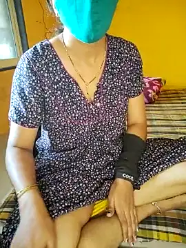 lovelygirl4567 online show from 03-11-25, 04:43