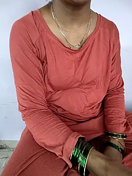 lovelygirl4567 online show from 04-02-26, 05:49