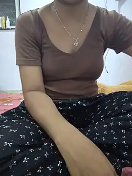 Snapshot of lovelygirl4567 chatting on 05-17-26, 05:53 lovelygirl4567 online show from 05-17-26, 05:53