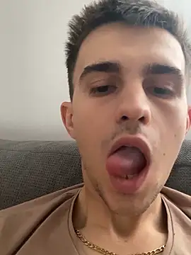 Snapshot of Demonpull69 chatting on 12-30-24, 01:47 Demonpull69 online show from 12-30-24, 01:47