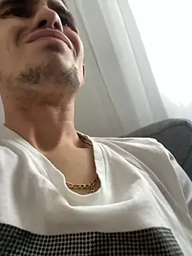 Snapshot of Demonpull69 chatting on 01-08-25, 01:41 Demonpull69 online show from 01-08-25, 01:41