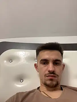 Snapshot of Demonpull69 chatting on 02-15-25, 08:01 Demonpull69 online show from 02-15-25, 08:01