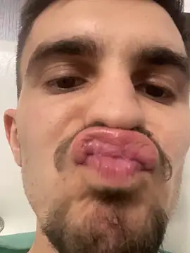 Snapshot of Demonpull69 chatting on 02-26-25, 04:56 Demonpull69 online show from 02-26-25, 04:56