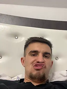 Snapshot of Demonpull69 chatting on 03-08-25, 06:26 Demonpull69 online show from 03-08-25, 06:26