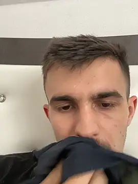 Snapshot of Demonpull69 chatting on 03-09-25, 12:09 Demonpull69 online show from 03-09-25, 12:09