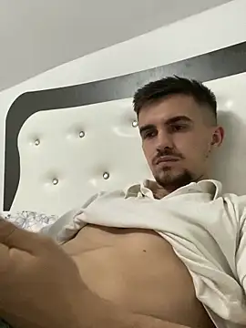 Snapshot of Demonpull69 chatting on 03-23-25, 03:43 Demonpull69 online show from 03-23-25, 03:43