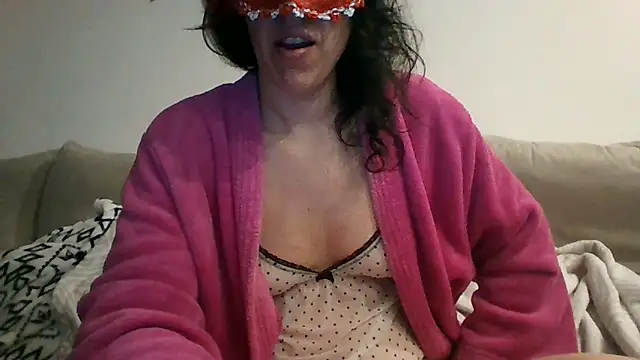 couple-tuga online show from 02-16-25, 09:48