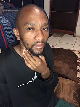 Snapshot of MKbesxxx chatting on 12-05-25, 09:00 MKbesxxx online show from 12-05-25, 09:00