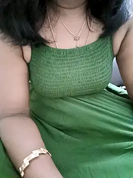 Tamil Vishalini online show from 11-08-25, 04:56