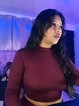 Snapshot of PaulaOrtiz_1 chatting on 01-17-25, 10:33 PaulaOrtiz 1 online show from 01-17-25, 10:33