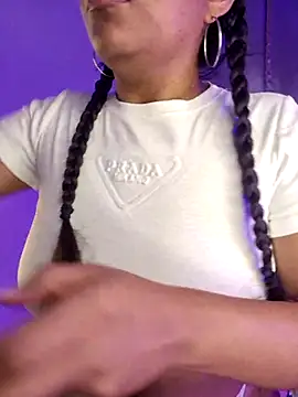 Snapshot of PaulaOrtiz_1 chatting on 11-07-25, 10:48 PaulaOrtiz 1 online show from 11-07-25, 10:48