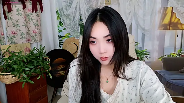 Snapshot of xiaotiantian-76 chatting on 03-08-26, 01:26 xiaotiantian-76 online show from 03-08-26, 01:26