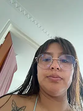 Snapshot of Gretta_Hot chatting on 10-30-25, 06:52 Gretta Hot online show from 10-30-25, 06:52