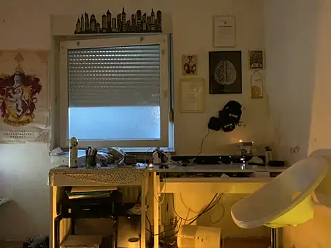 Snapshot of Insaneman1 chatting on 03-14-26, 05:07 Insaneman1 online show from 03-14-26, 05:07