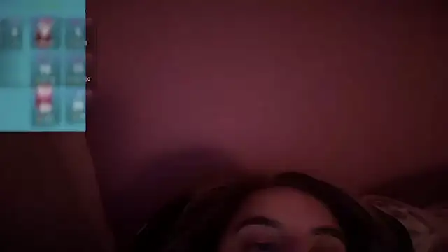 Snapshot of mamifresita chatting on 12-20-25, 05:14 mamifresita online show from 12-20-25, 05:14