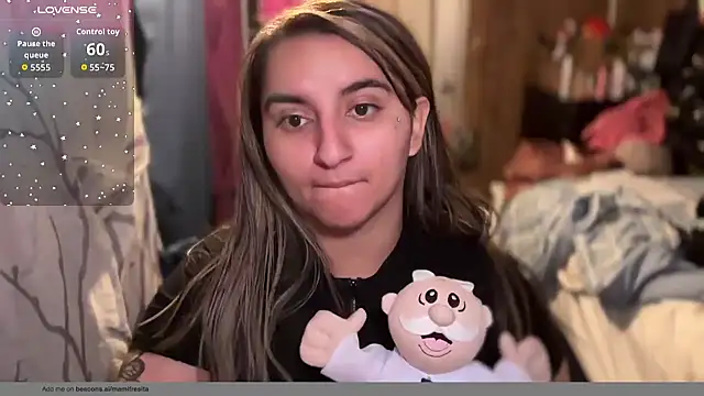 Snapshot of mamifresita chatting on 01-07-26, 02:03 mamifresita online show from 01-07-26, 02:03