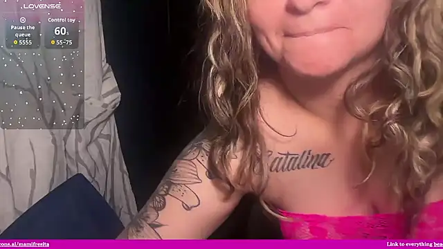 Snapshot of mamifresita chatting on 01-16-26, 03:21 mamifresita online show from 01-16-26, 03:21