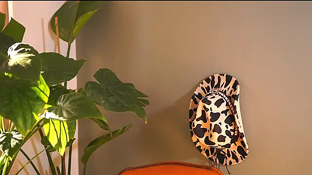 Snapshot of HairyRobxxx chatting on 09-19-25, 01:56 HairyRobxxx online show from 09-19-25, 01:56