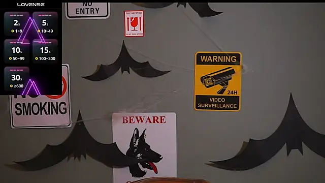 Snapshot of HairyRobxxx chatting on 10-23-25, 06:28 HairyRobxxx online show from 10-23-25, 06:28