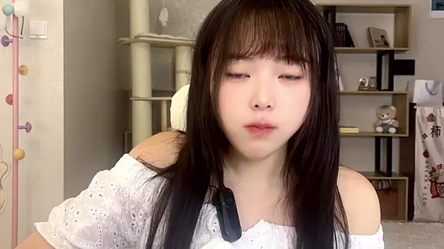 Chenjing0 online show from 10-15-25, 02:55