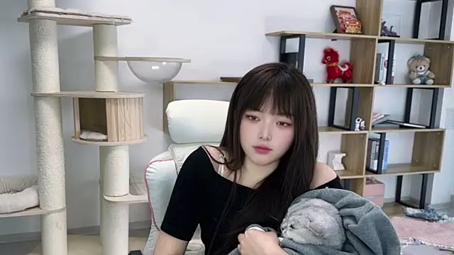 Snapshot of Chenjing0 chatting on 05-06-26, 07:35 Chenjing0 online show from 05-06-26, 07:35