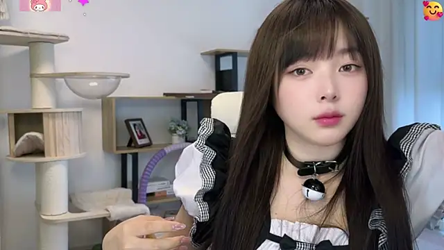 Snapshot of Chenjing0 chatting on 05-31-26, 07:37 Chenjing0 online show from 05-31-26, 07:37