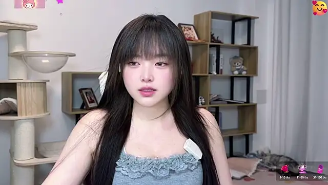 Snapshot of Chenjing0 chatting on 06-06-26, 12:10 Chenjing0 online show from 06-06-26, 12:10