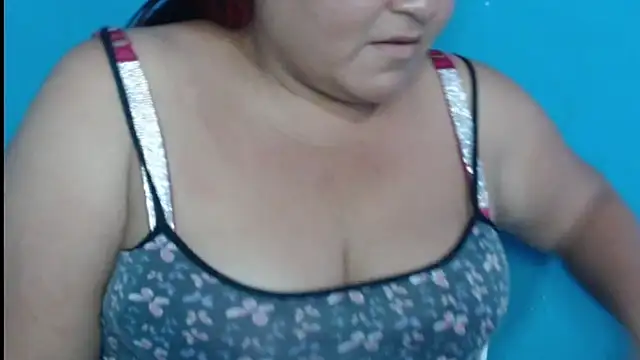 Snapshot of Dirtydiva1 chatting on 01-06-25, 02:58 Dirtydiva1 online show from 01-06-25, 02:58