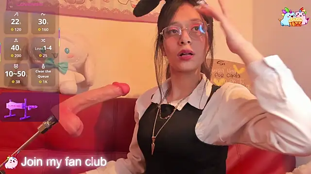 Misha Lover online show from 10-27-25, 10:03