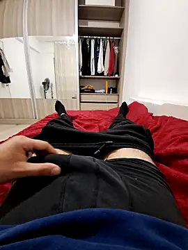 merty2233 online show from 02-11-25, 09:35