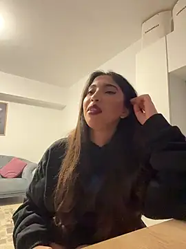 miaceleste online show from 11-18-25, 12:16