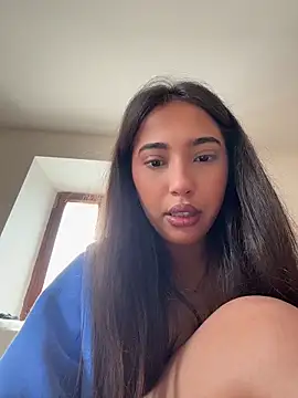 Snapshot of miaceleste chatting on 05-20-26, 12:22 miaceleste online show from 05-20-26, 12:22