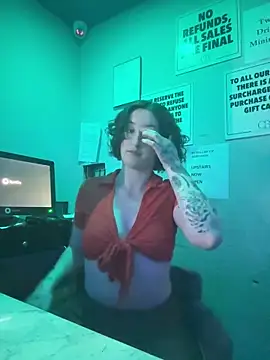 Snapshot of ParkerGYATT chatting on 03-23-26, 04:49 ParkerGYATT online show from 03-23-26, 04:49