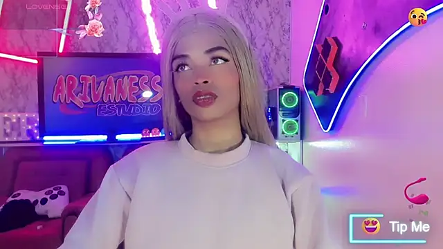 Snapshot of Gisele_fox chatting on 02-25-25, 10:29 Gisele fox online show from 02-25-25, 10:29