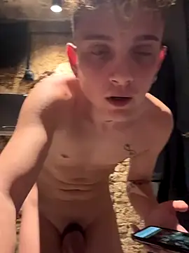 Snapshot of verici34 chatting on 11-18-25, 05:45 verici34 online show from 11-18-25, 05:45