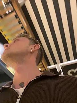 Snapshot of verici34 chatting on 11-24-25, 03:34 verici34 online show from 11-24-25, 03:34