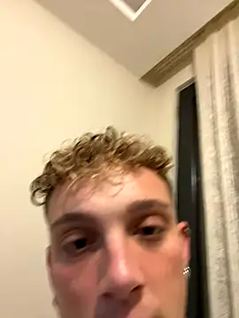 Snapshot of verici34 chatting on 11-29-25, 10:57 verici34 online show from 11-29-25, 10:57