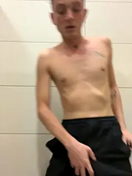 Snapshot of verici34 chatting on 11-30-25, 03:05 verici34 online show from 11-30-25, 03:05